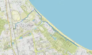 Trasa rowerowa z Gdańska do Sopotu wzdłuż wybrzeża. Mapa pokazuje drogę, która ma około 10 km.