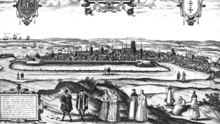 Dawny Gdańsk, miasto hanzy, z widokiem na port i zabudowania. Na pierwszym planie postacie w strojach z epoki.