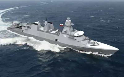 Nowoczesny niszczyciel AH140 z numerem 724, z helikopterem na pokładzie, pruje fale oceanu.